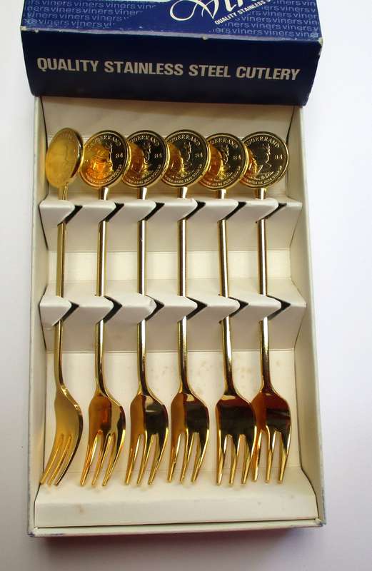 Viners Stainless Steel Cutlery - Kruger Rand Forks - gold plated