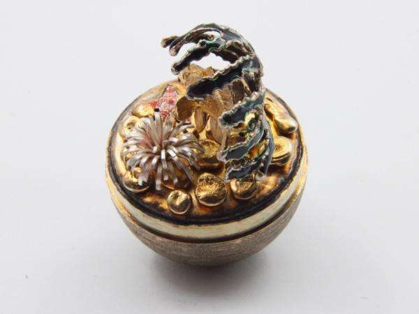 Stuart Devlin Silver 'Surprise' Egg