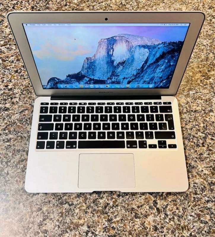 MacBook