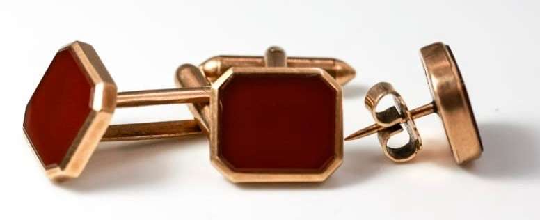 Stunning Vintage South African Hallmarked 9ct gold cuff-links & tie pin with reddish enamel