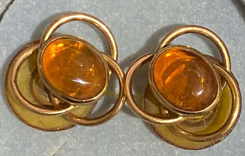 Rare Vintage Russian 9ct  yellow gold and Amber earring and brooch set