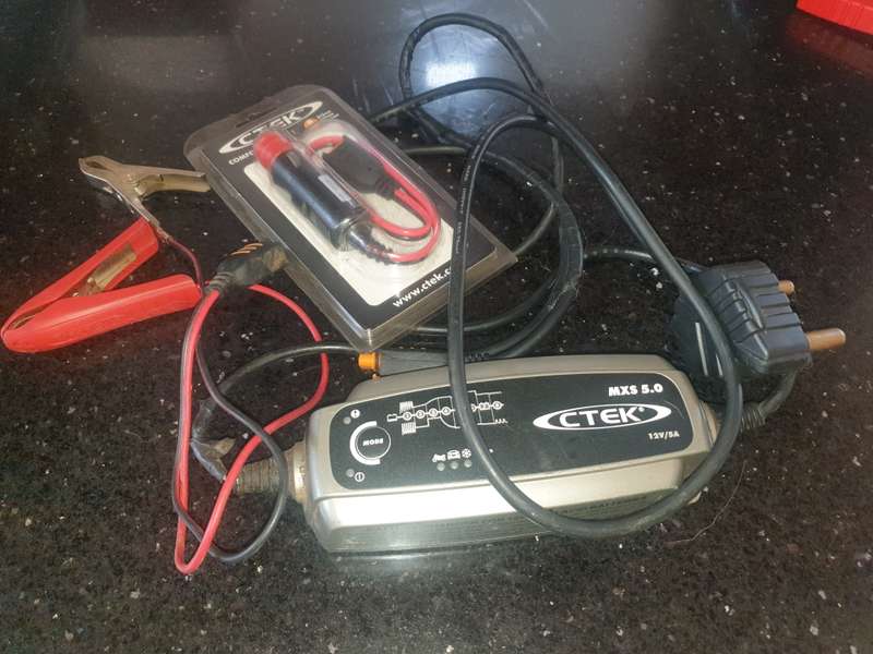 CTEK MXS 5.0 Car battery charger