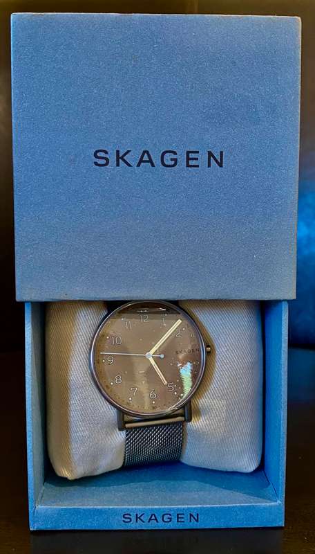 Skagen round grey titanium signature slim watch- SKW6354 with box and booklet