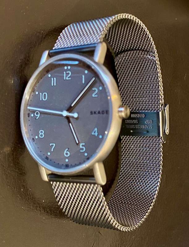 Skagen round grey titanium signature slim watch- SKW6354 with box and booklet