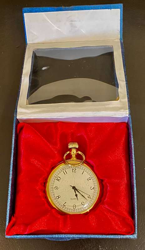 Pocket watch Quartz in box white face with numerals