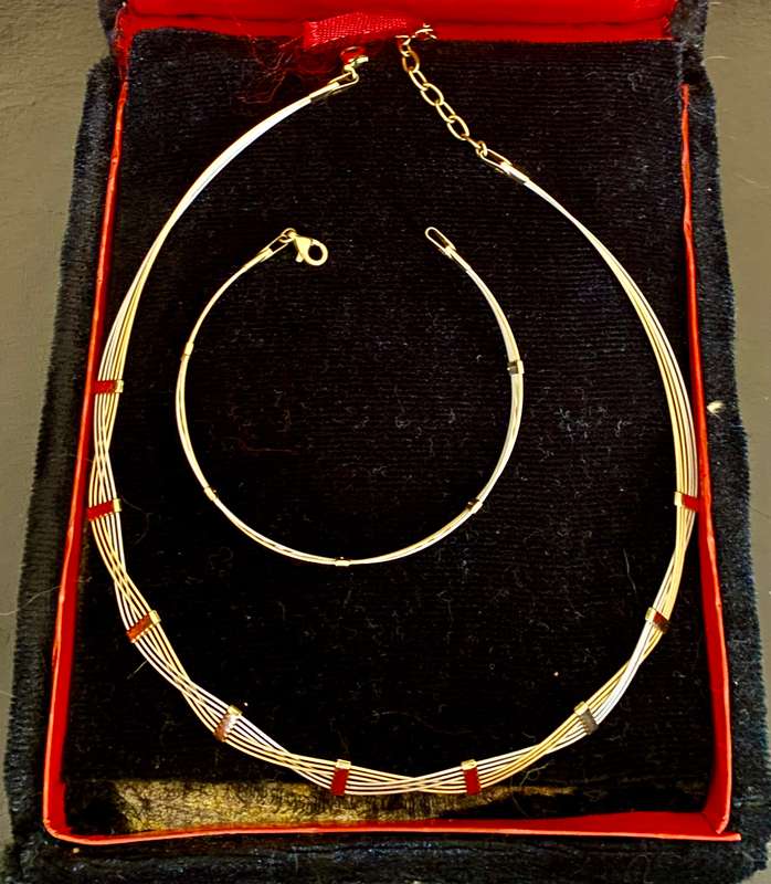 14ct white and yellow gold necklace and matching bracelet set- made in Israel
