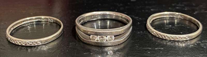 9ct white gold trilogy tension set  diamond wedding ring set with 2 bands