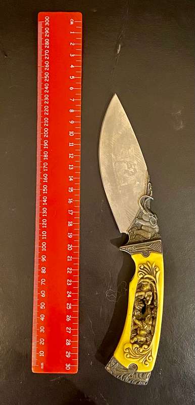 Decorative unbranded hunting knife-Elephants