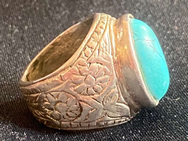 Sterling silver and turquoise Ring