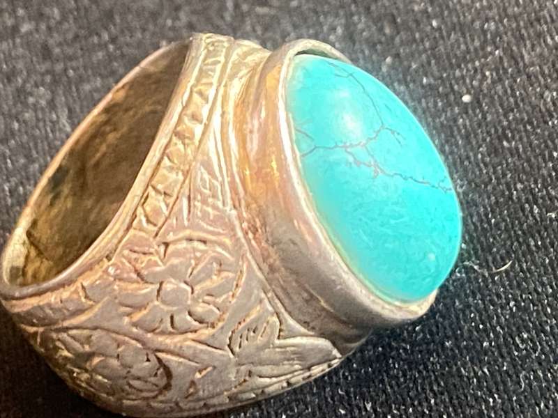 Sterling silver and turquoise Ring