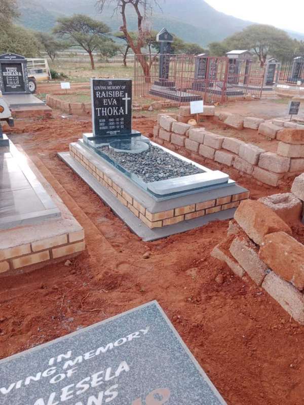 Lekalakala Tombstones