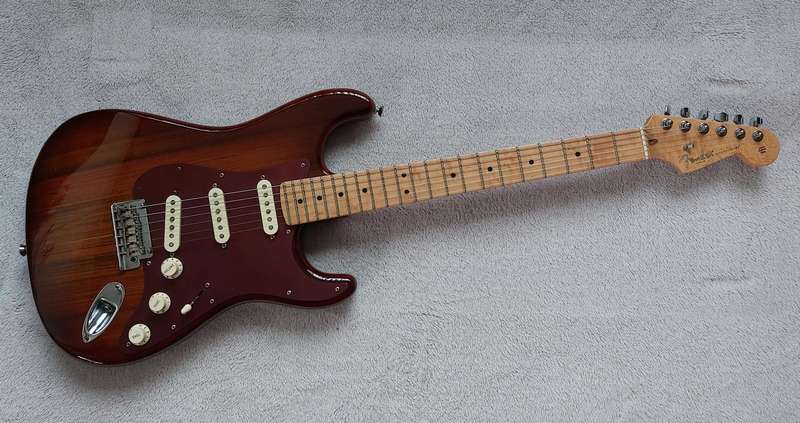 USA Limited Edition 2017 Shedua Top Fender Stratocaster - Exotic Collection