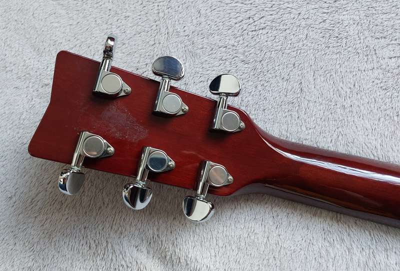 Yamaha FX370C Acoustic Guitar with Hardcase