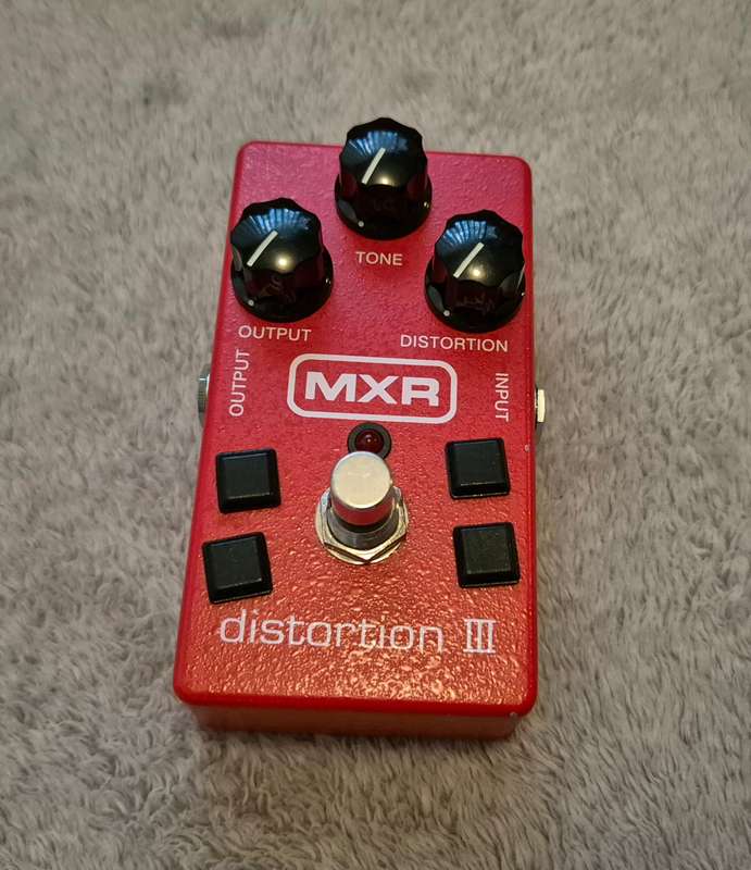 MXR Distortion III Guitar Pedal (M115)