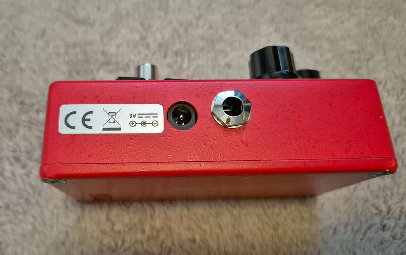 MXR Distortion III Guitar Pedal (M115)