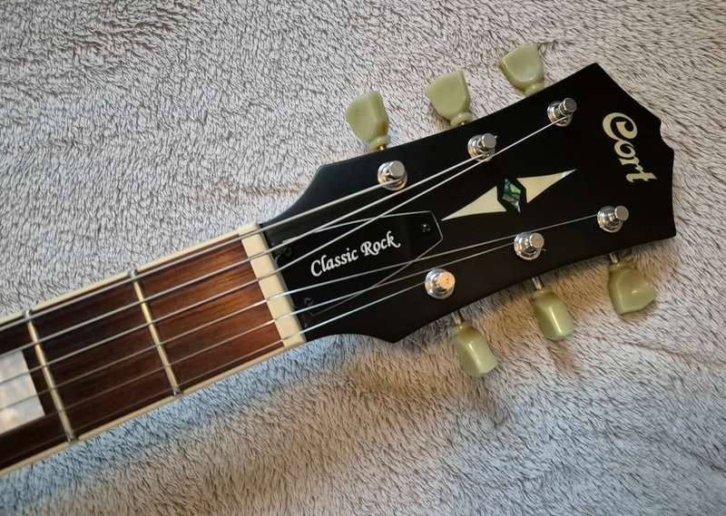 Cort CR300 Classic Rock Les Paul Guitar