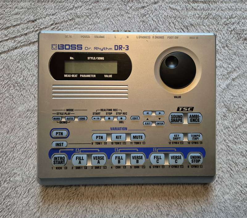 Boss DR-3 Dr Rhythm Drum Machine