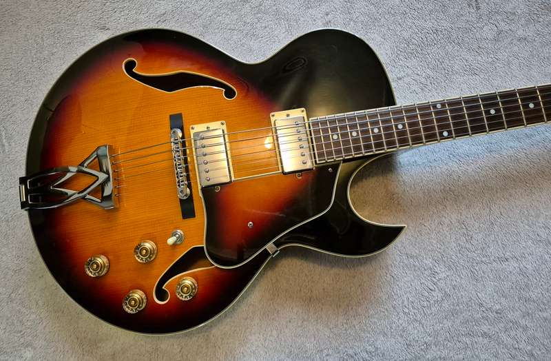 Ibanez AK80 Sunburst Semi-Hollow Body Guitar