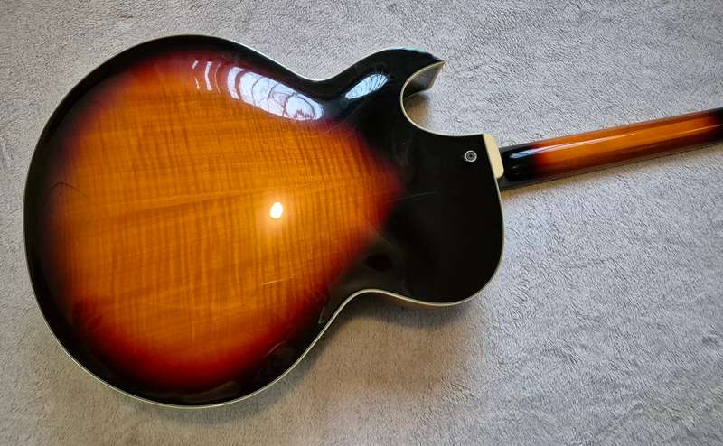 Ibanez AK80 Sunburst Semi-Hollow Body Guitar