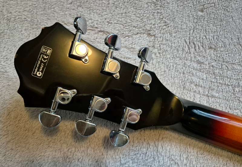 Ibanez AK80 Sunburst Semi-Hollow Body Guitar