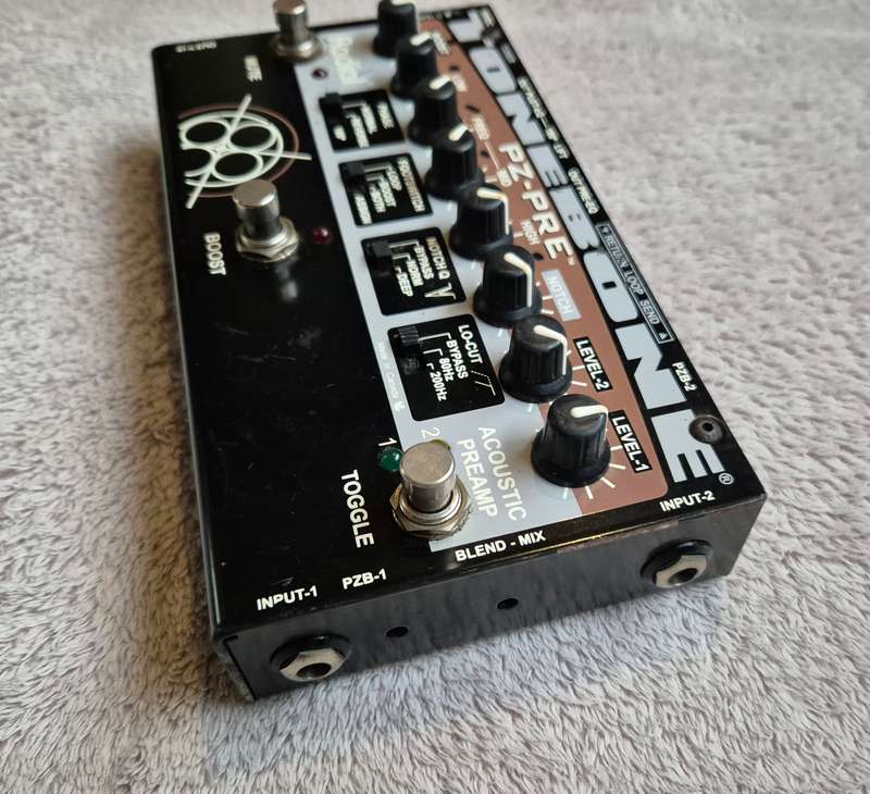 Radial Tonezone PZ-Pre Acoustic PreAmp and DI