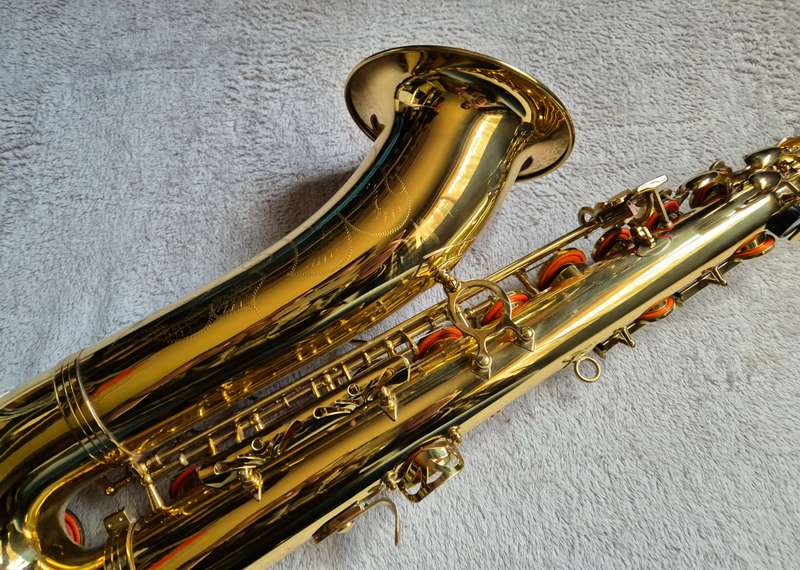 Zweiss Tenor Saxophone with Case