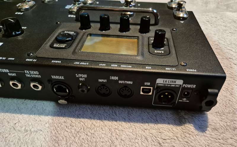 Line 6 POD HD500 Multi-effects Guitar Pedal