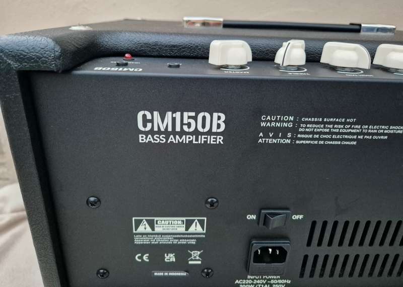 Cort CM150B Bass Guitar Amp