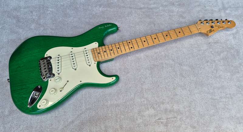 USA G&L George Fullerton Signature Strat