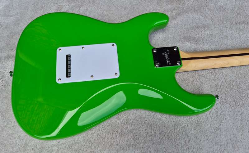 New Squier FSR Sonic Stratocaster Guitar