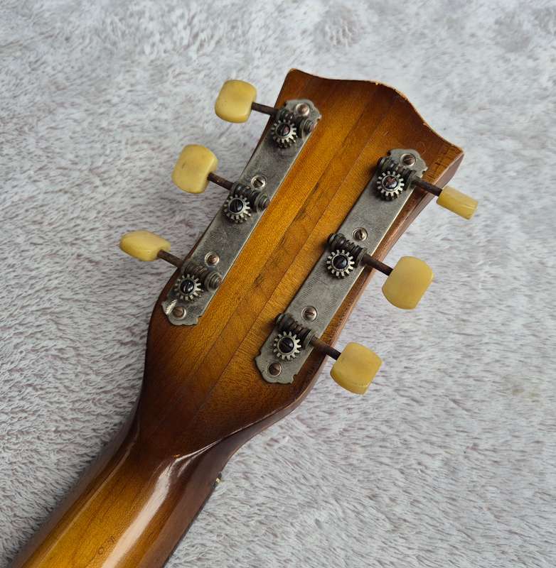 Vintage 1950s Hofner Club 40 Guitar