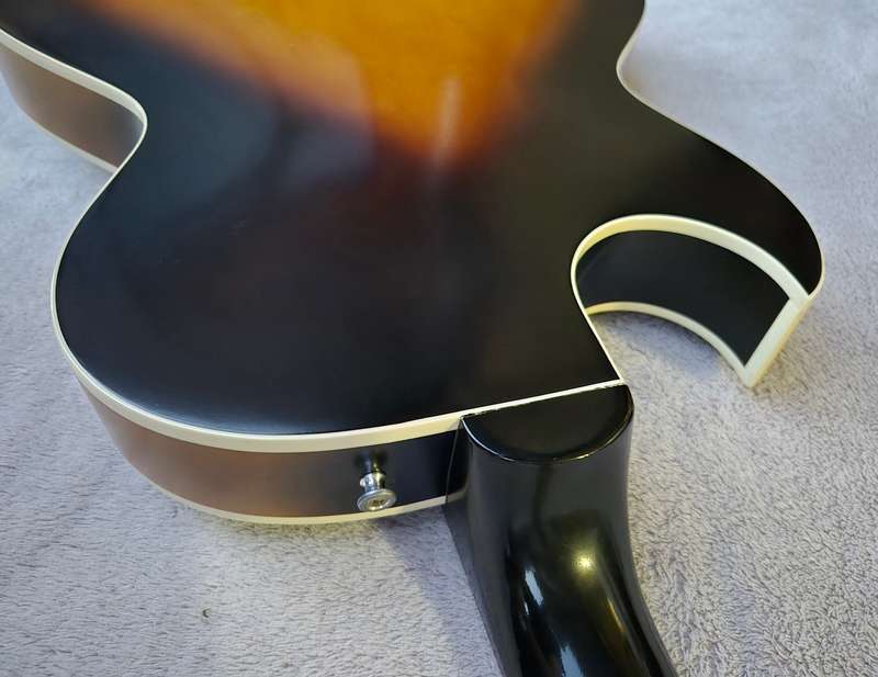 2003 USA Gibson ES135 Semi-Hollow Body Guitar