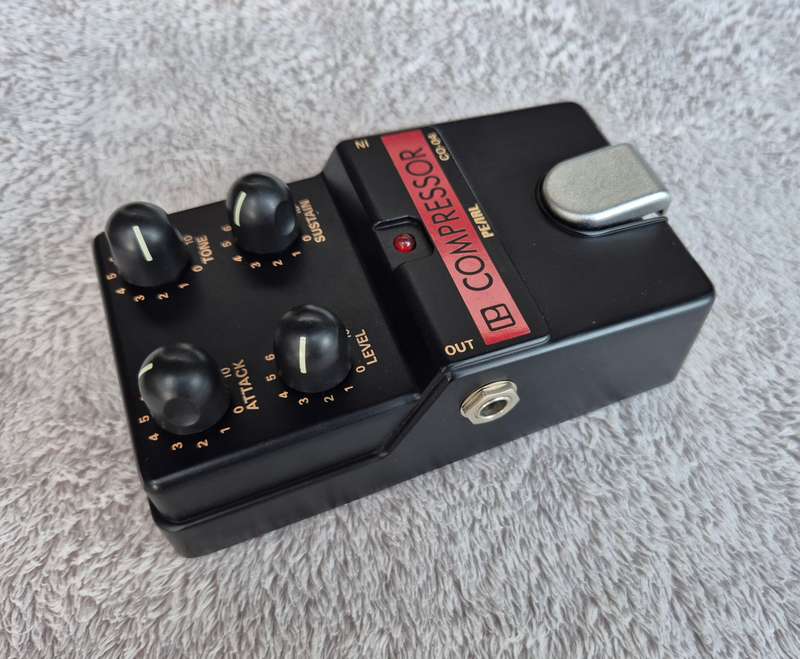 MIJ Pearl CO-04 Compressor Guitar Pedal