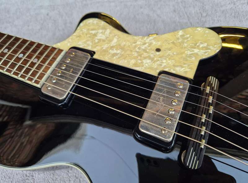 Hofner Club 40 Electric Guitar