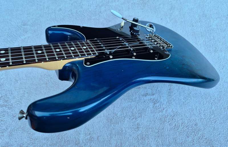 2004 USA Fender Highway One Stratocaster
