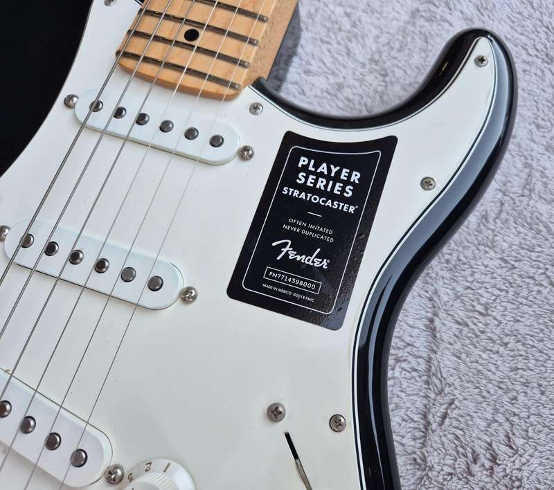 2019 Fender MIM Player Series Stratocaster Guitar