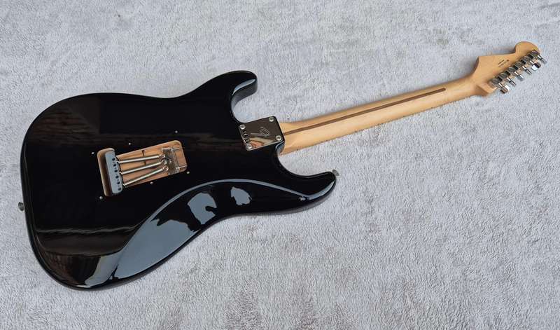 2019 Fender MIM Player Series Stratocaster Guitar