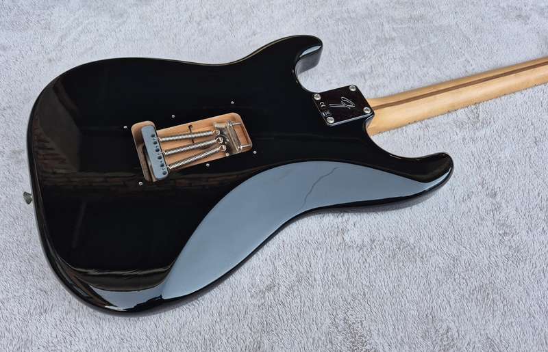 2019 Fender MIM Player Series Stratocaster Guitar