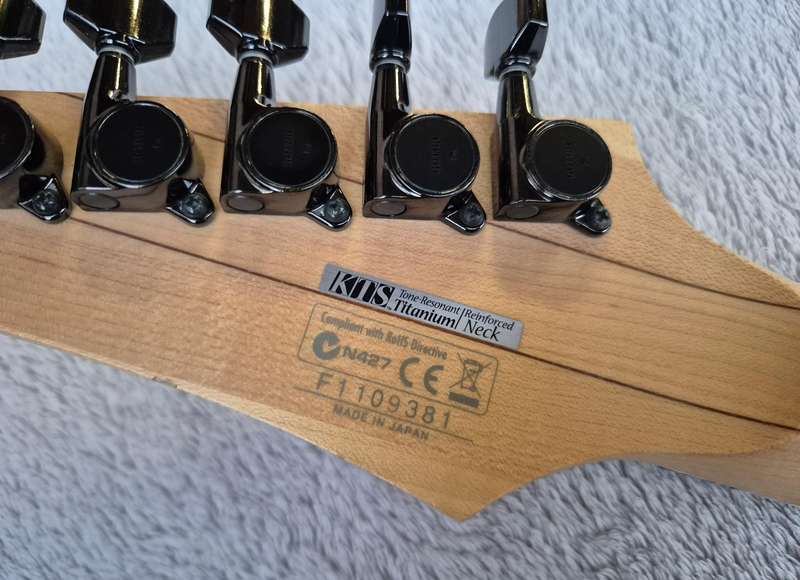 Ibanez MIJ Prestige S5470Q-WCB S-Series