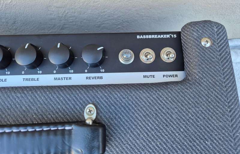 Fender Bassbreaker 15 Valve Guitar Amp Head