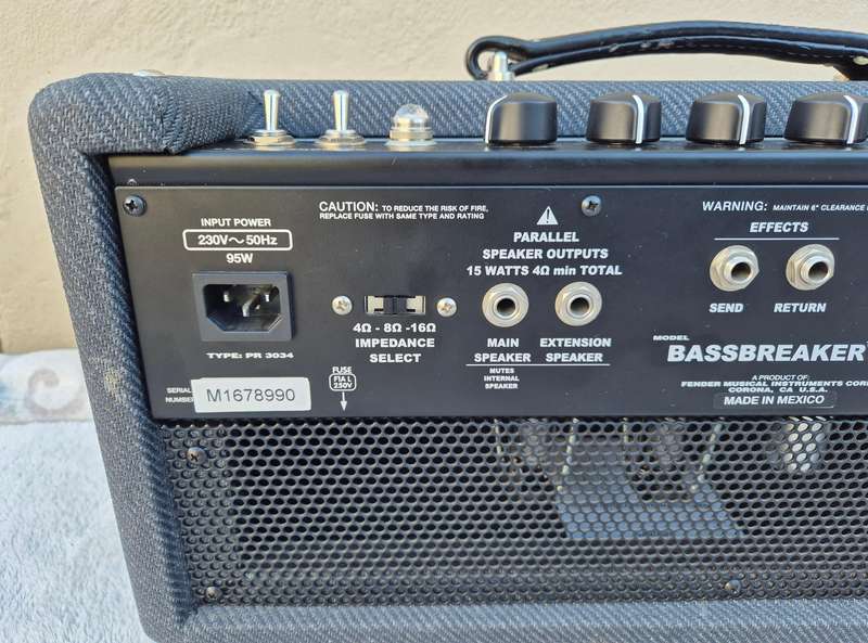 Fender Bassbreaker 15 Valve Guitar Amp Head