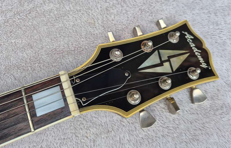 Academy Custom Shop Style Les Paul Guitar