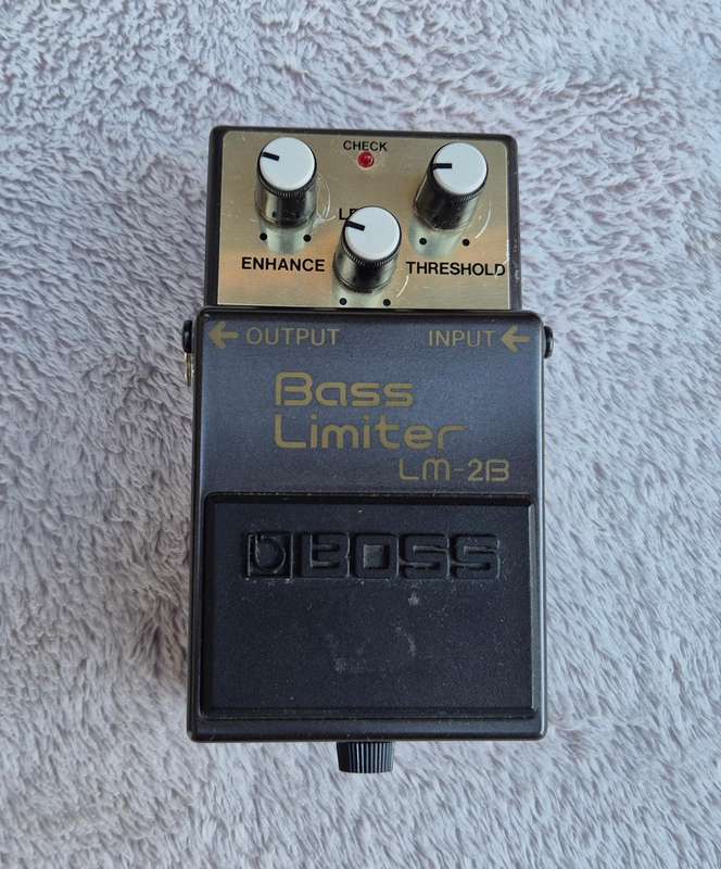 Boss LM-2B Bass Limiter Guitar Pedal