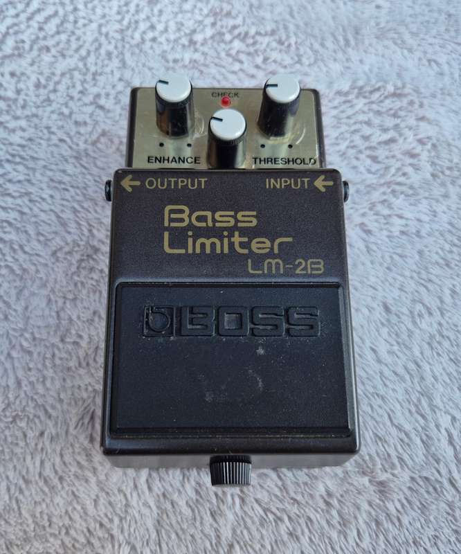 Boss LM-2B Bass Limiter Guitar Pedal