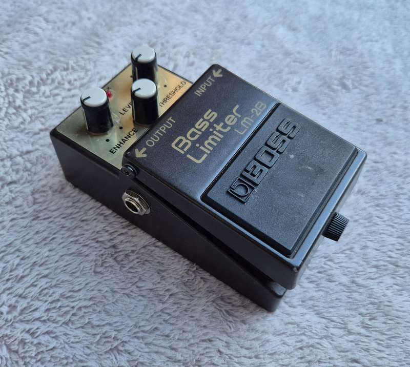 Boss LM-2B Bass Limiter Guitar Pedal
