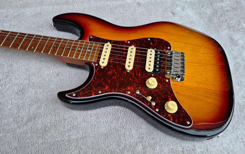 Sire Larry Carlton Signature S7 Stratocaster Guitar (Lefty)