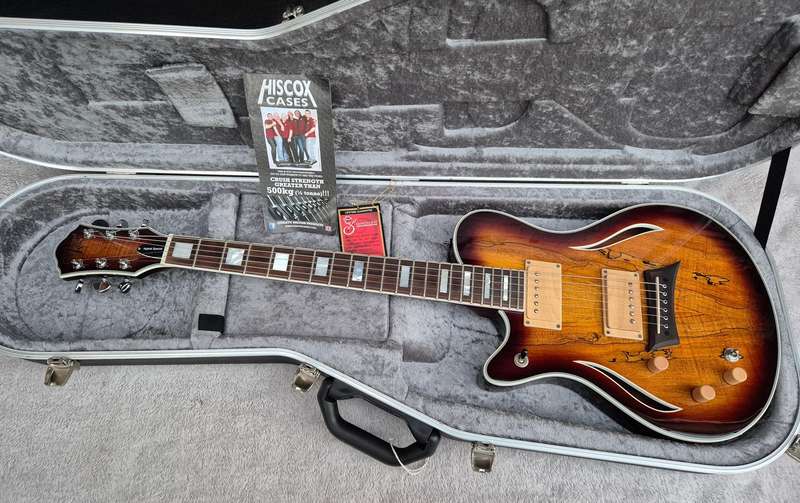 Michael Kelly Hybrid Special Semi-Hollow Thinline Guitar