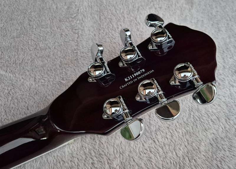 Michael Kelly Hybrid Special Semi-Hollow Thinline Guitar
