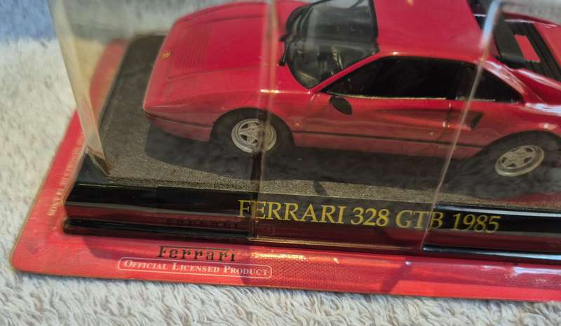 Ferrari Collection 1/43 Ferrari 328 GTB 1985