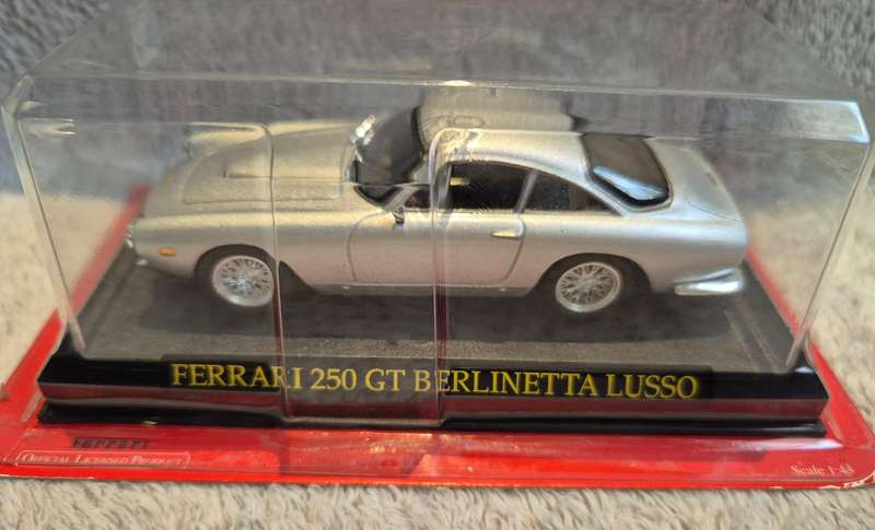 Ferrari Collection 1/43 Ferrari 250 GT Berlinetta Lusso